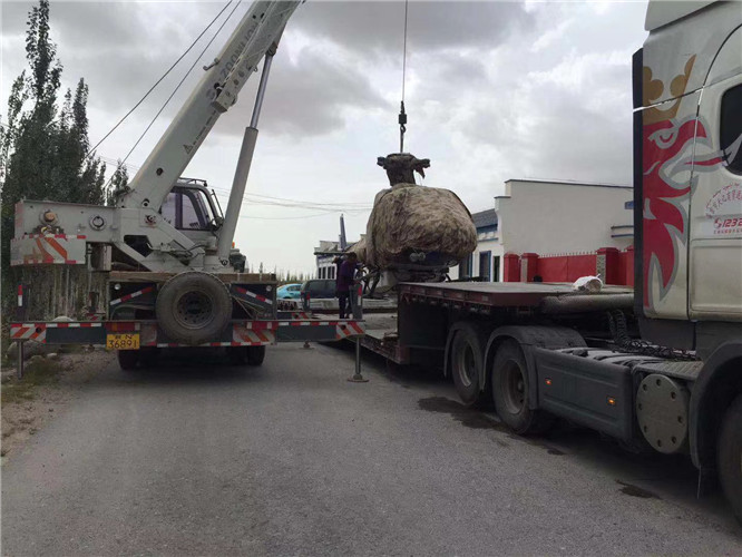 徽县狭窄场地（如小区、车间）适合用哪种吊车？