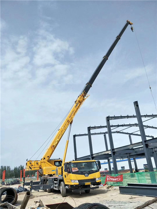 徽县超高层建筑钢结构吊装案例