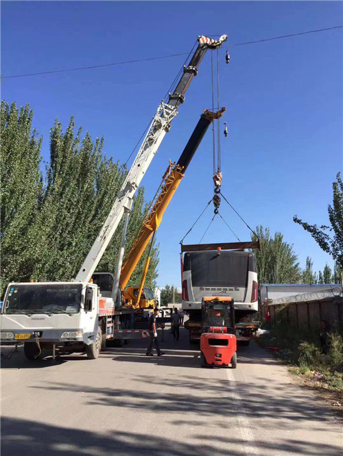 徽县港口集装箱搬运案例